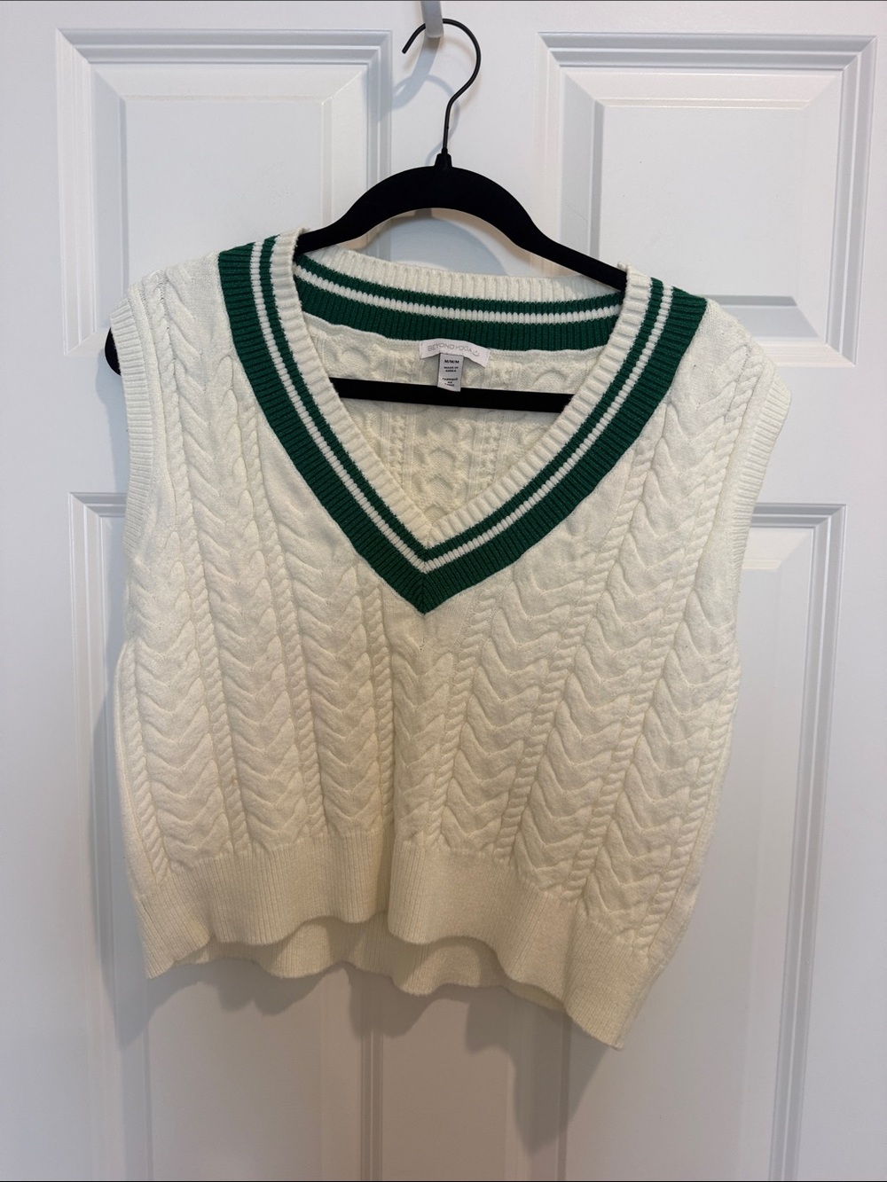 Beyond Yoga Cream Cable-Knit V-Neck Sweater Vest with Green Trim